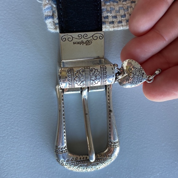 Brighton- reversible belt- black/ brown- 34.5 inches end to end- sz. S/28 - Picture 5 of 8